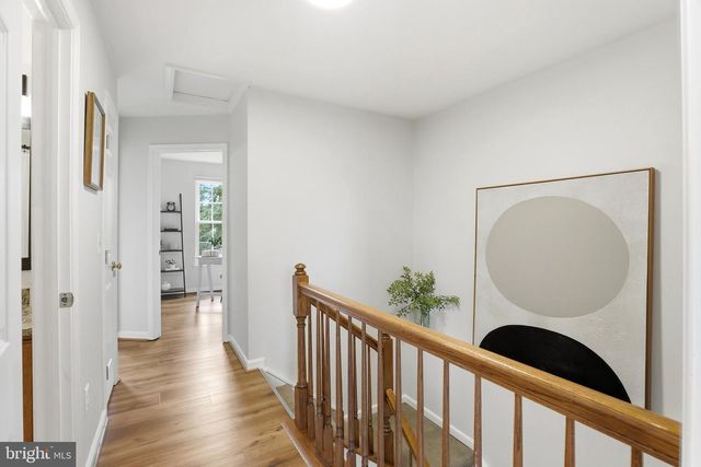 6428 OVERCOAT LN, Centreville, VA 20121