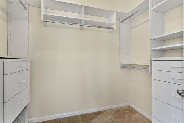 195 Whispering Wind DR, Georgetown, TX 78633