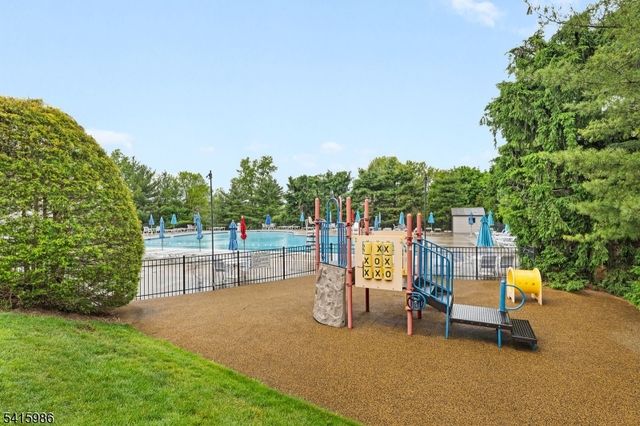 29 Heatherwood Lane, Bedminster Twp., NJ 07921