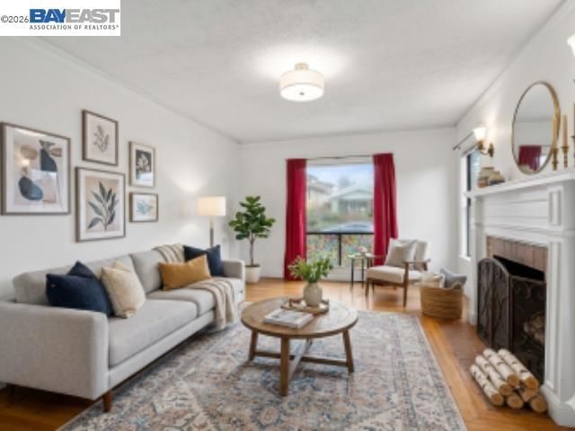 1227 E 33Rd St, Oakland, CA 94610