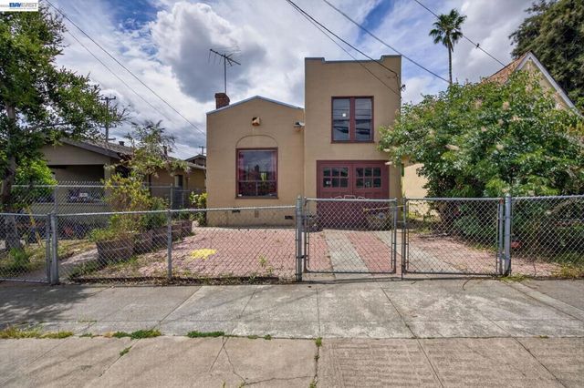 1227 E 33Rd St, Oakland, CA 94610