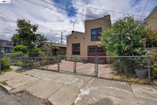 1227 E 33Rd St, Oakland, CA 94610