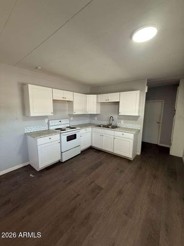 15432 N 69TH Avenue, Peoria, AZ 85382