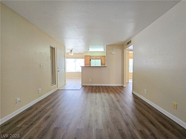 3038 Tarpon Drive 103, Las Vegas, NV 89120