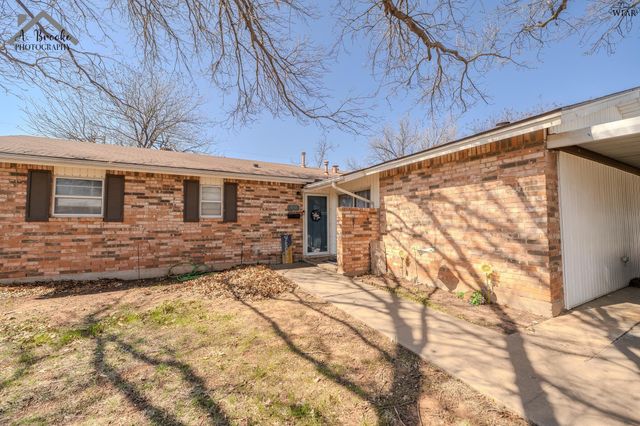 1712 LAS VEGAS TRAIL, Wichita Falls, TX 76306
