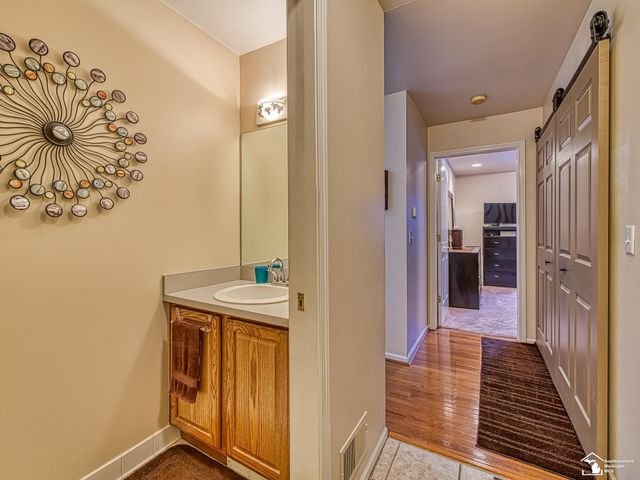 25247 Warren Drive, Brownstown Twp, MI 48134