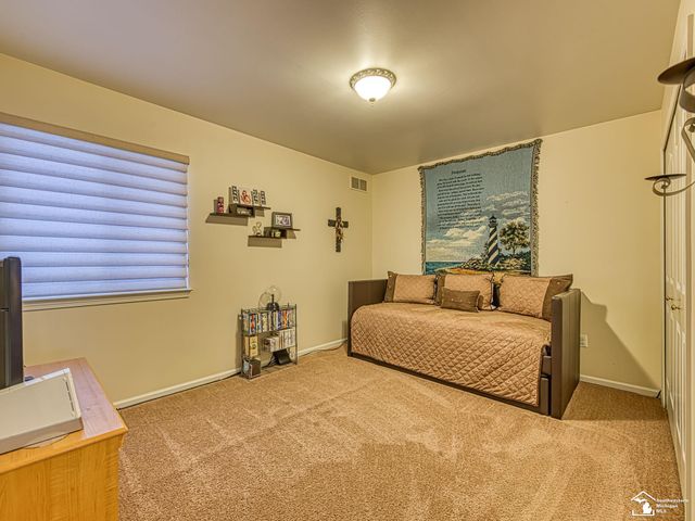 25247 Warren Drive, Brownstown Twp, MI 48134