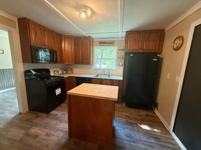 237 Higglentown Road, Pikeville, TN 37367