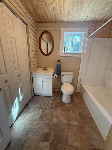 237 Higglentown Road, Pikeville, TN 37367