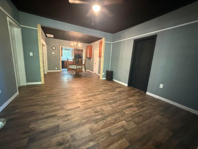 237 Higglentown Road, Pikeville, TN 37367