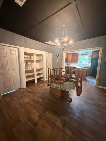 237 Higglentown Road, Pikeville, TN 37367
