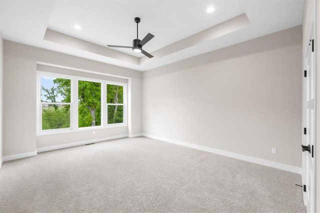 5110 NW Montebella Drive, Riverside, MO 64150