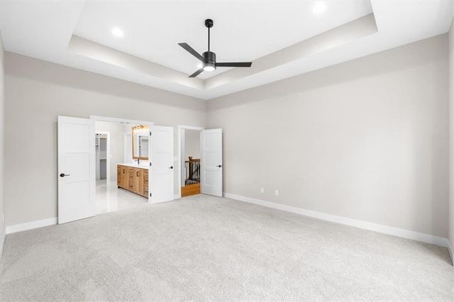 5110 NW Montebella Drive, Riverside, MO 64150