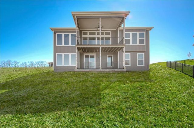 5110 NW Montebella Drive, Riverside, MO 64150