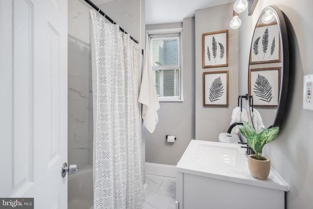 2817 WINCHESTER ST, Baltimore, MD 21216