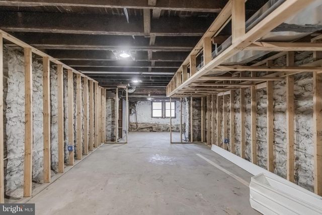 2817 WINCHESTER ST, Baltimore, MD 21216