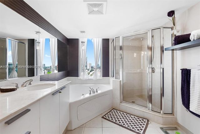 16699 Collins Avenue 1607, Sunny Isles Beach, FL 33160