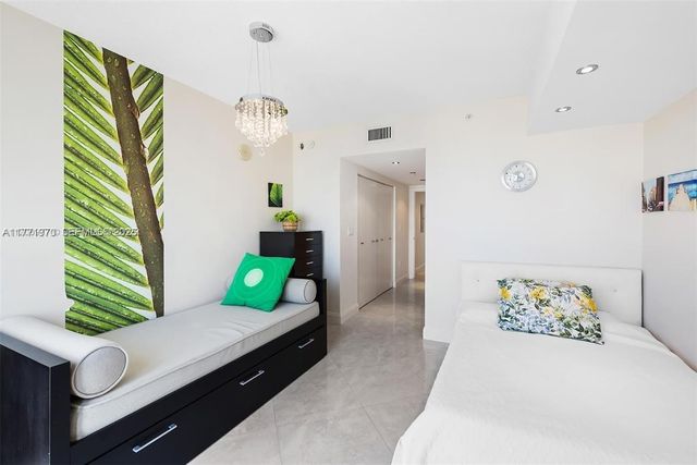 16699 Collins Avenue 1607, Sunny Isles Beach, FL 33160