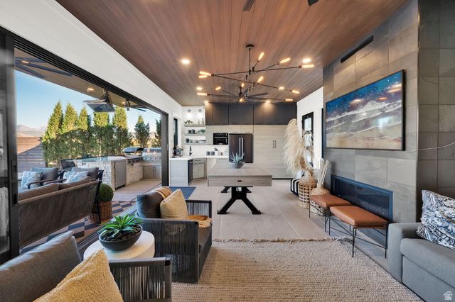 11729 S RIVER FRONT PKWY, South Jordan, UT 84095