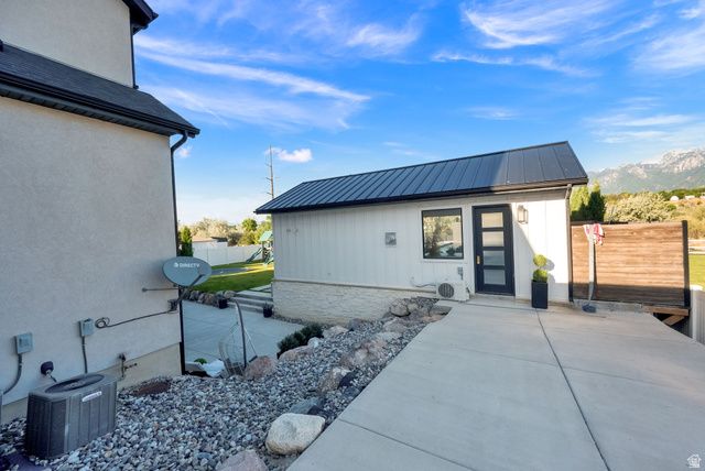 11729 S RIVER FRONT PKWY, South Jordan, UT 84095