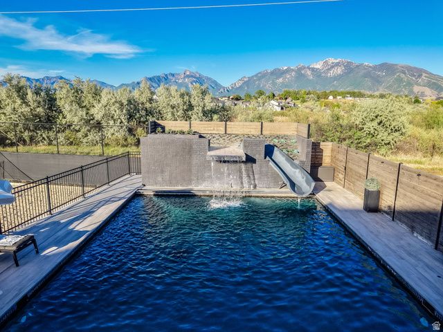 11729 S RIVER FRONT PKWY, South Jordan, UT 84095