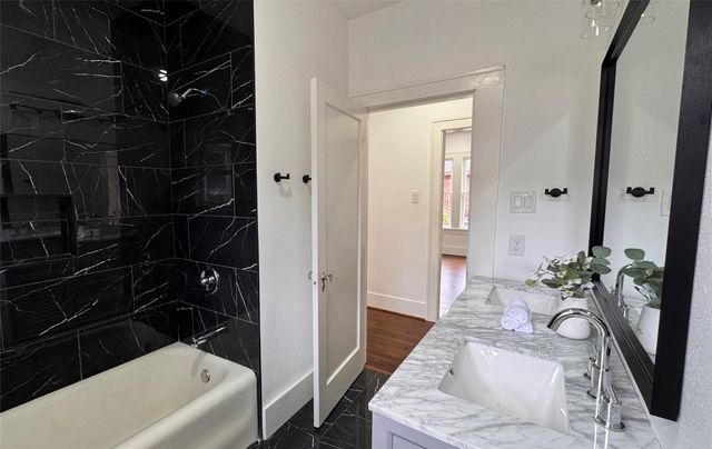 1569 Elliott Street, Houston, TX 77023