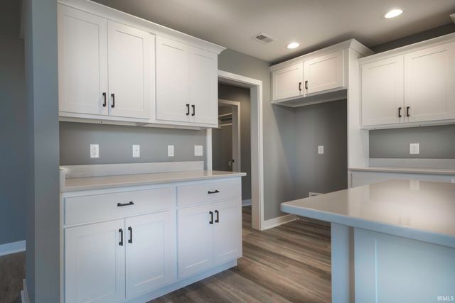 4890 Whittlebury Drive, Fort Wayne, IN 46818