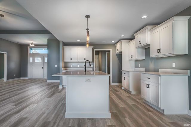 4890 Whittlebury Drive, Fort Wayne, IN 46818