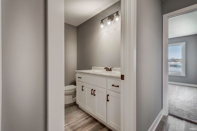 4890 Whittlebury Drive, Fort Wayne, IN 46818