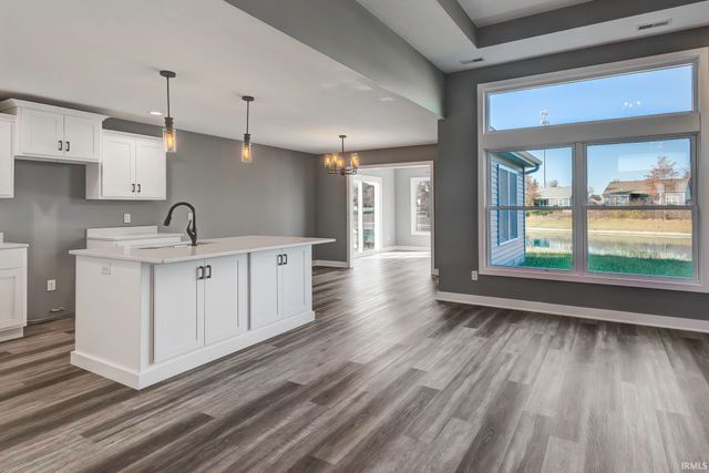 4890 Whittlebury Drive, Fort Wayne, IN 46818