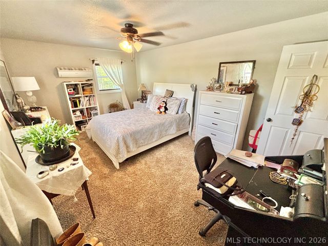 610 SW 7th Road, Stigler, OK 74462