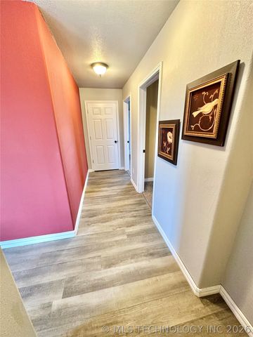 610 SW 7th Road, Stigler, OK 74462
