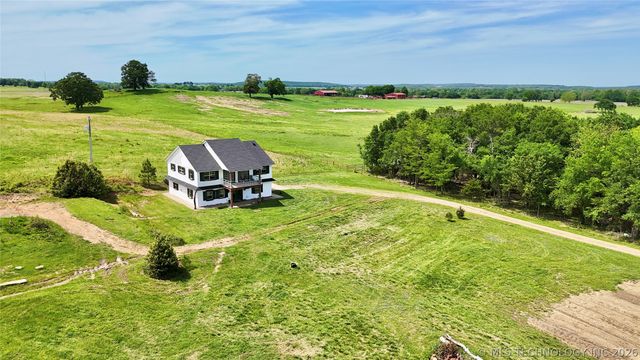 610 SW 7th Road, Stigler, OK 74462