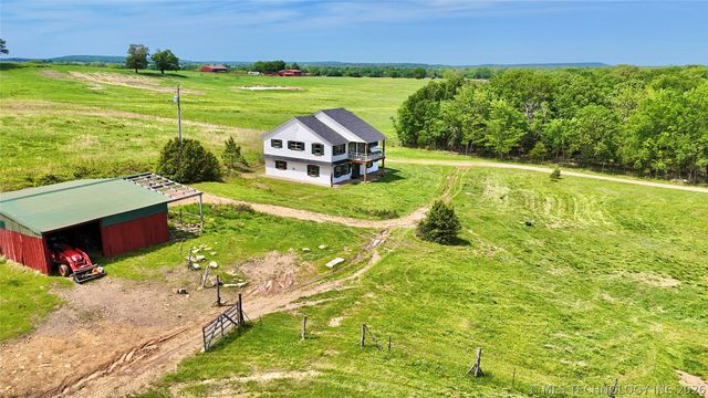 610 SW 7th Road, Stigler, OK 74462