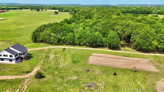 610 SW 7th Road, Stigler, OK 74462