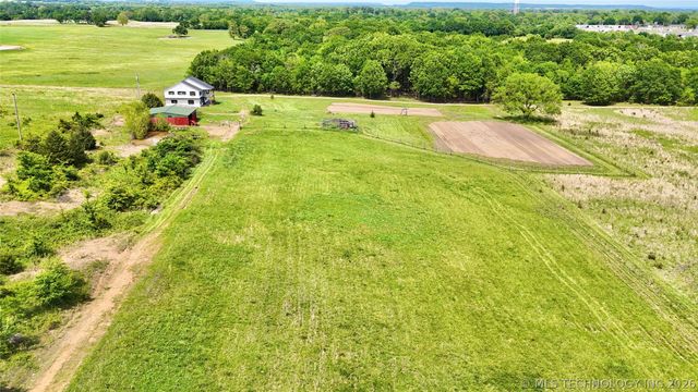 610 SW 7th Road, Stigler, OK 74462