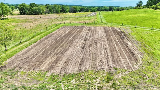 610 SW 7th Road, Stigler, OK 74462