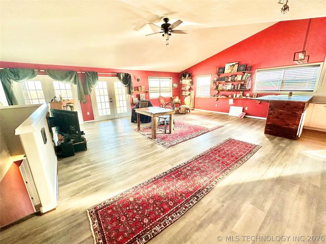 610 SW 7th Road, Stigler, OK 74462