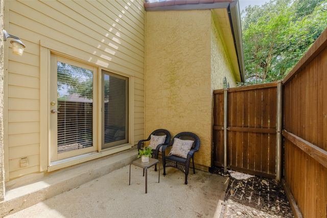 4130 Proton Drive 47B, Addison, TX 75001