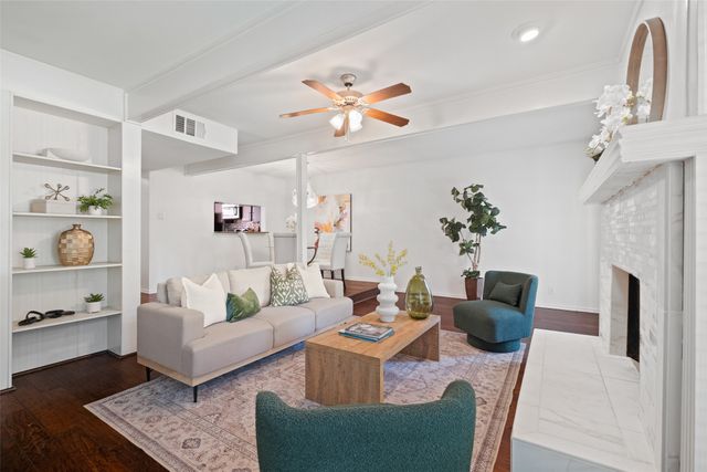 4130 Proton Drive 47B, Addison, TX 75001