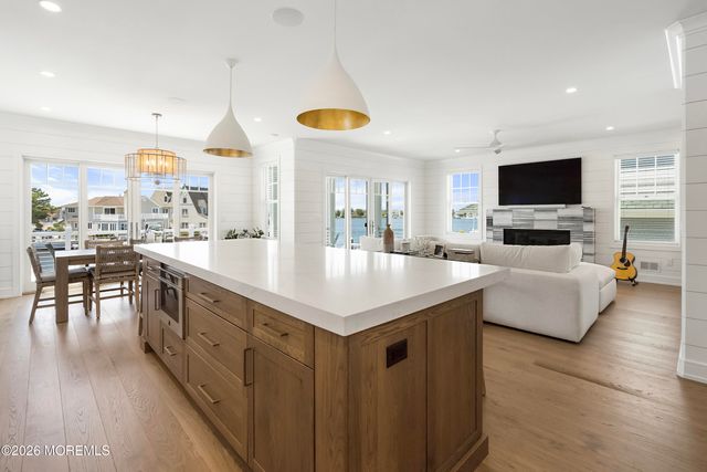 2202 Bay Boulevard, Lavallette, NJ 08735