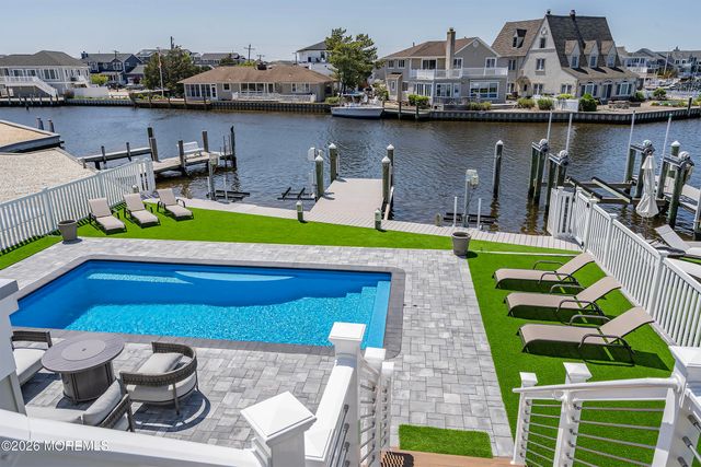 2202 Bay Boulevard, Lavallette, NJ 08735