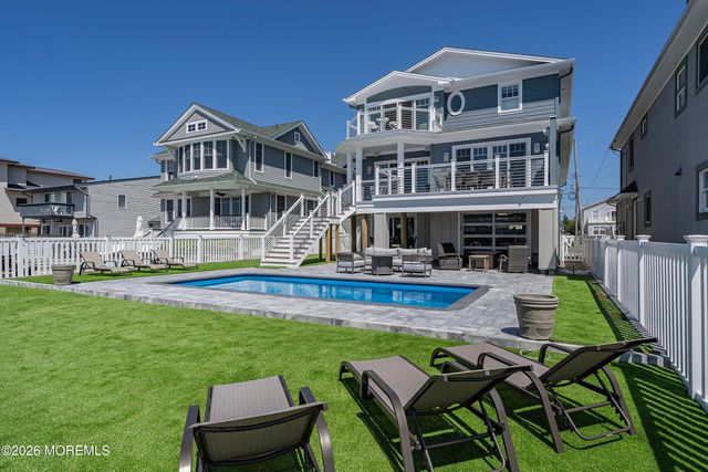 2202 Bay Boulevard, Lavallette, NJ 08735