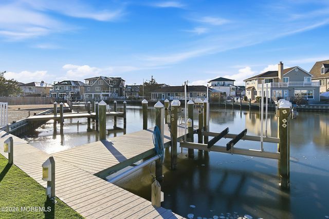 2202 Bay Boulevard, Lavallette, NJ 08735