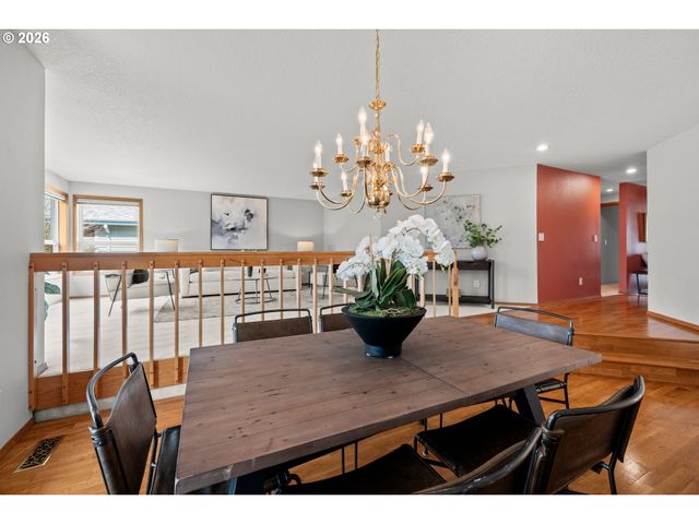 1629 Ne 150TH Ave, Portland, OR 97230