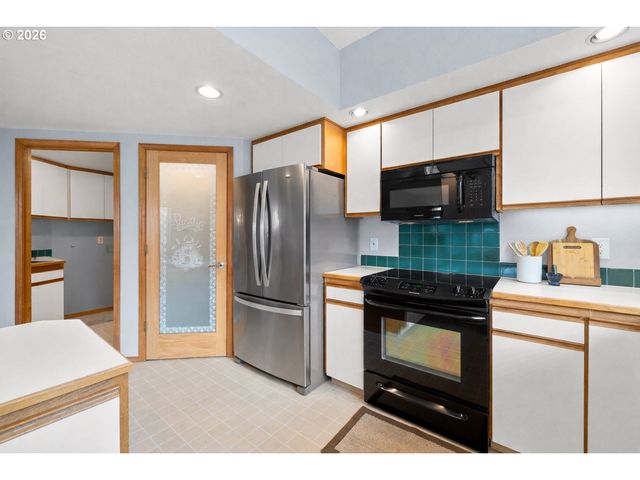 1629 Ne 150TH Ave, Portland, OR 97230