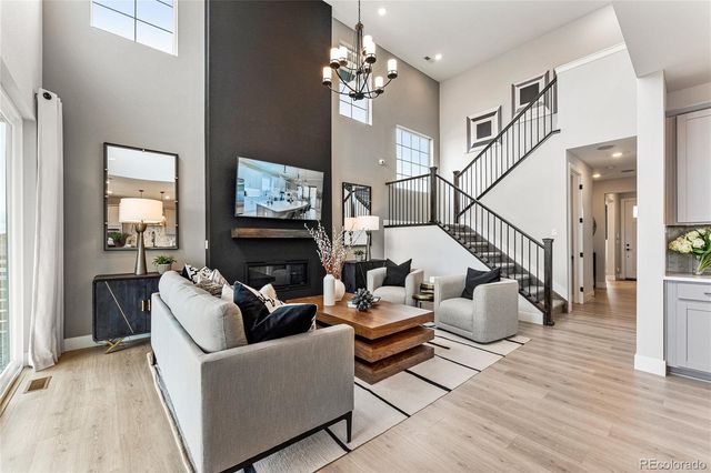 3402 N Buchanan Way, Aurora, CO 80019