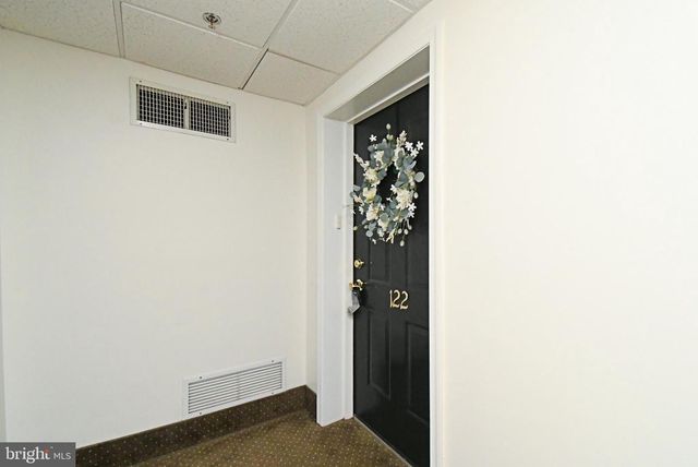 122 BRANDON RD, West Norriton, PA 19403