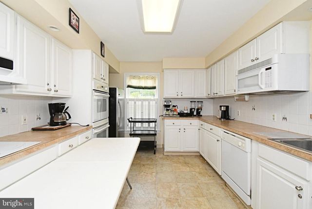 122 BRANDON RD, West Norriton, PA 19403