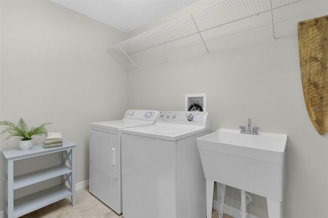 634 ALLENWOOD LOOP, The Villages, FL 32162